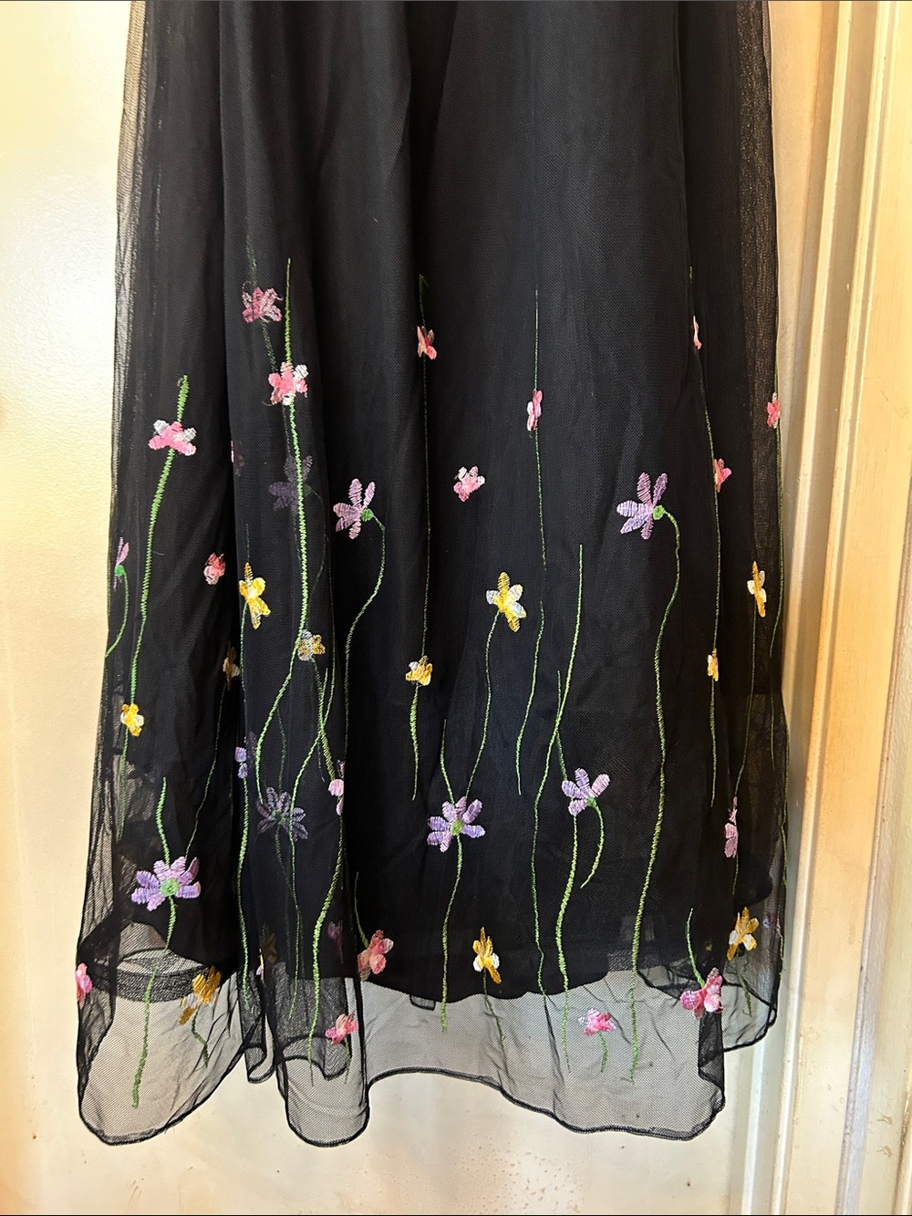Chetta B Vintage Black Maxi Skirt with Pastel Floral Embroidery size 2 - Picture 4 of 10